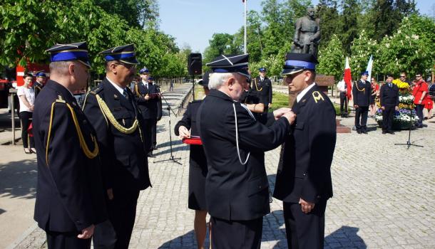 Podczas piątkowej uroczystości wręczono wiele odznaczeń