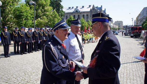 Podziękowania za wspieranie straży pożarnej