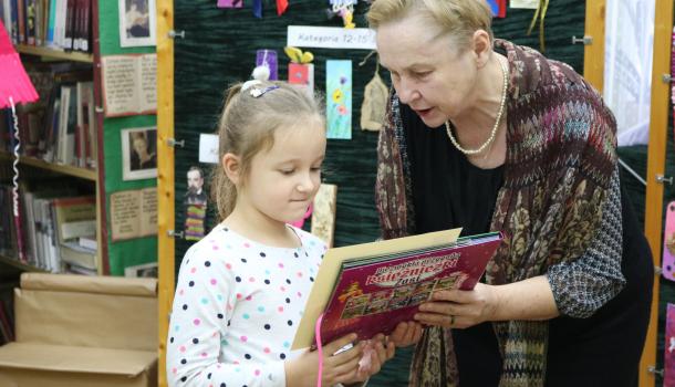 Podsumowanie konkursu ''Książkowy gadżet'' - 16