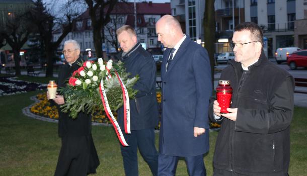 Rocznica katastrofy smoleńskiej - uroczystości w Mławie - 12