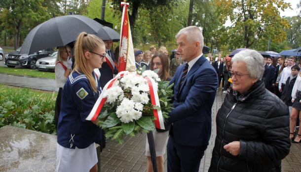 Uroczystość w I Liceum Ogólnokształcącym - 27