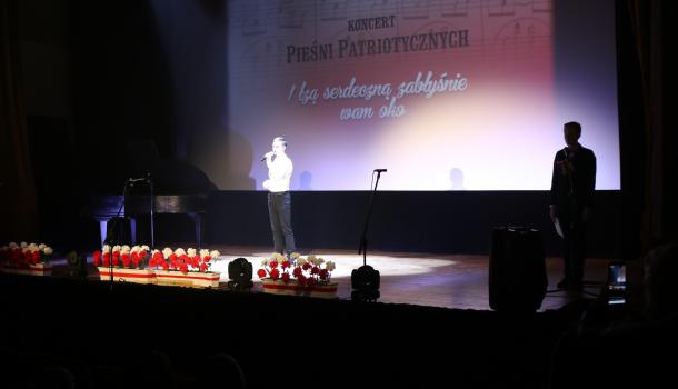 Koncert patriotyczny w kinie - 17