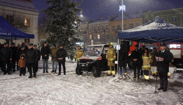 uroczystość powitania samochodu ratowniczo-gaśniczego